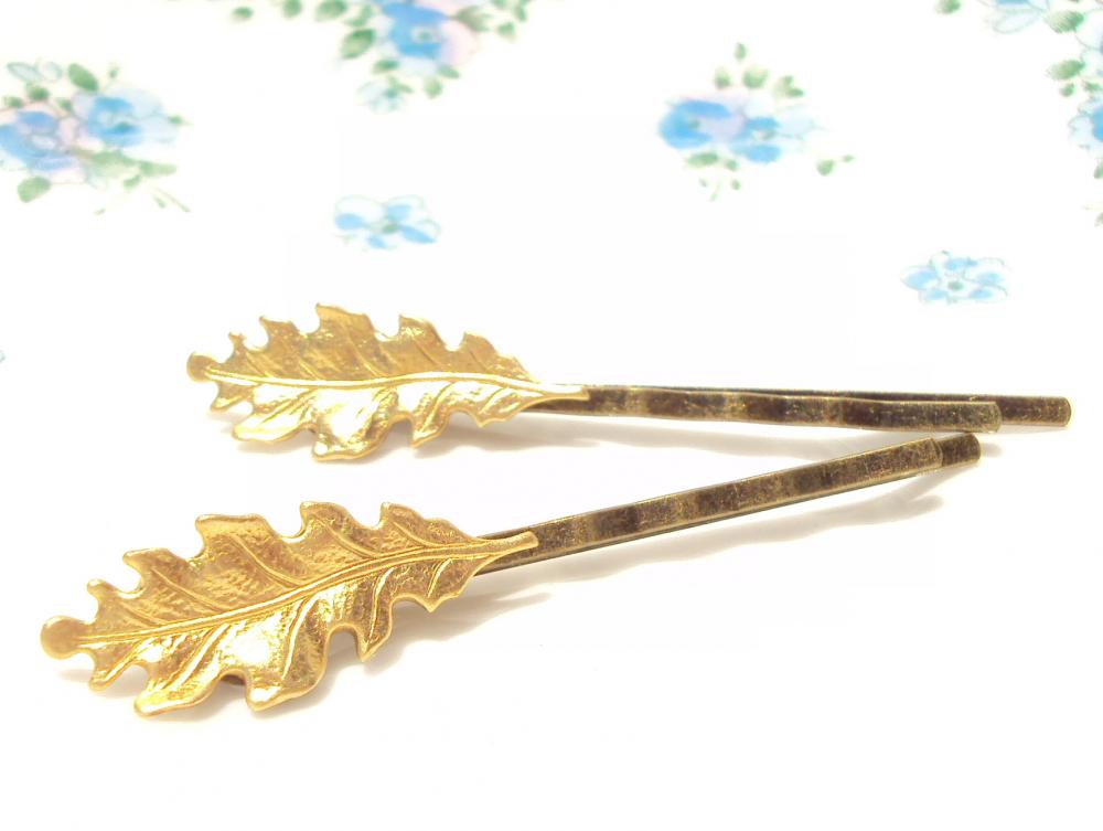 Small Gold Leaf Bobby Pins - Petit Hair Pins - Woodland Collection - Whimsical - Nature - Bridal